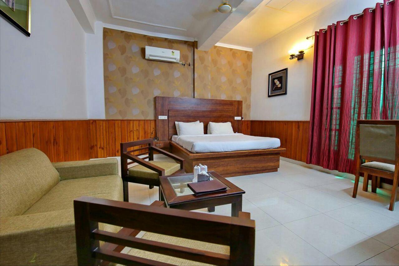 Red Apple Hotel Sangrur Exterior foto